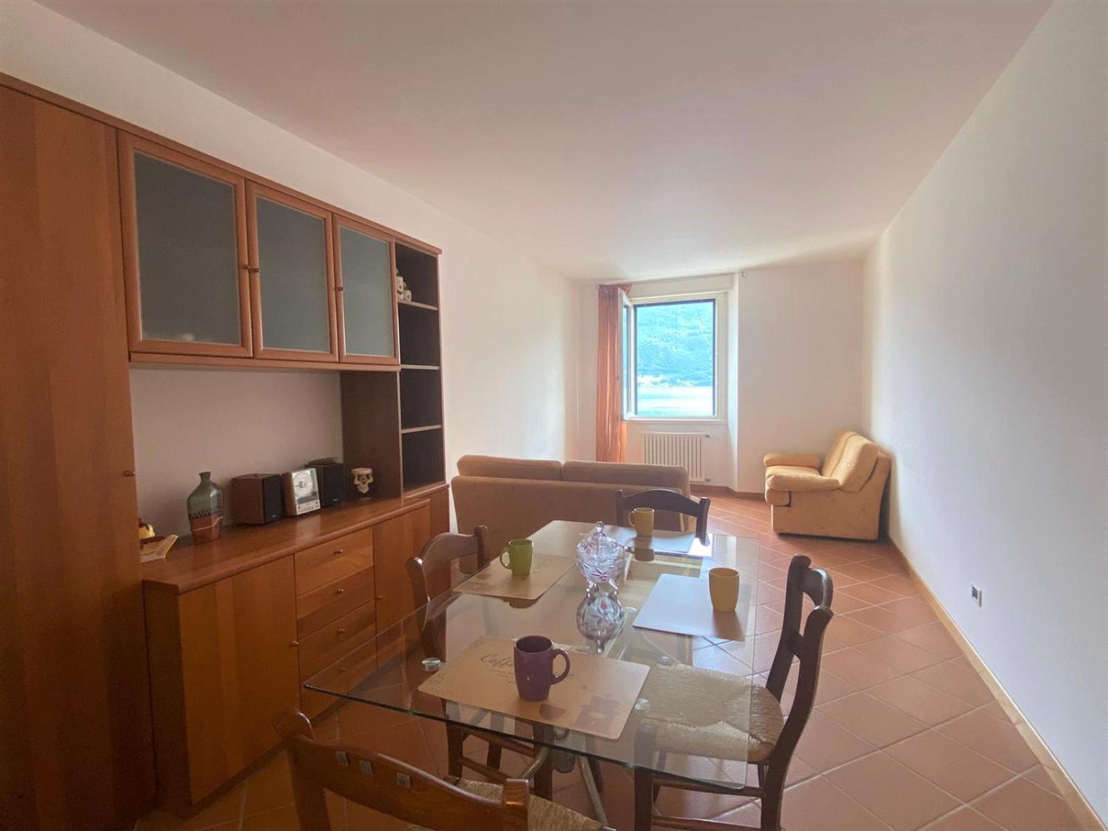 The Rose - Apartment Front Lake Cremia Luaran gambar
