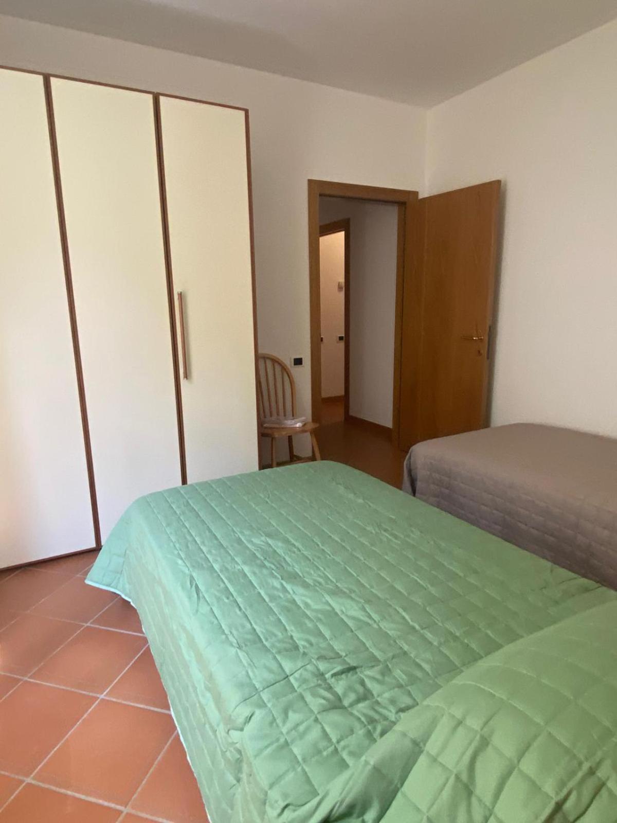 The Rose - Apartment Front Lake Cremia Luaran gambar